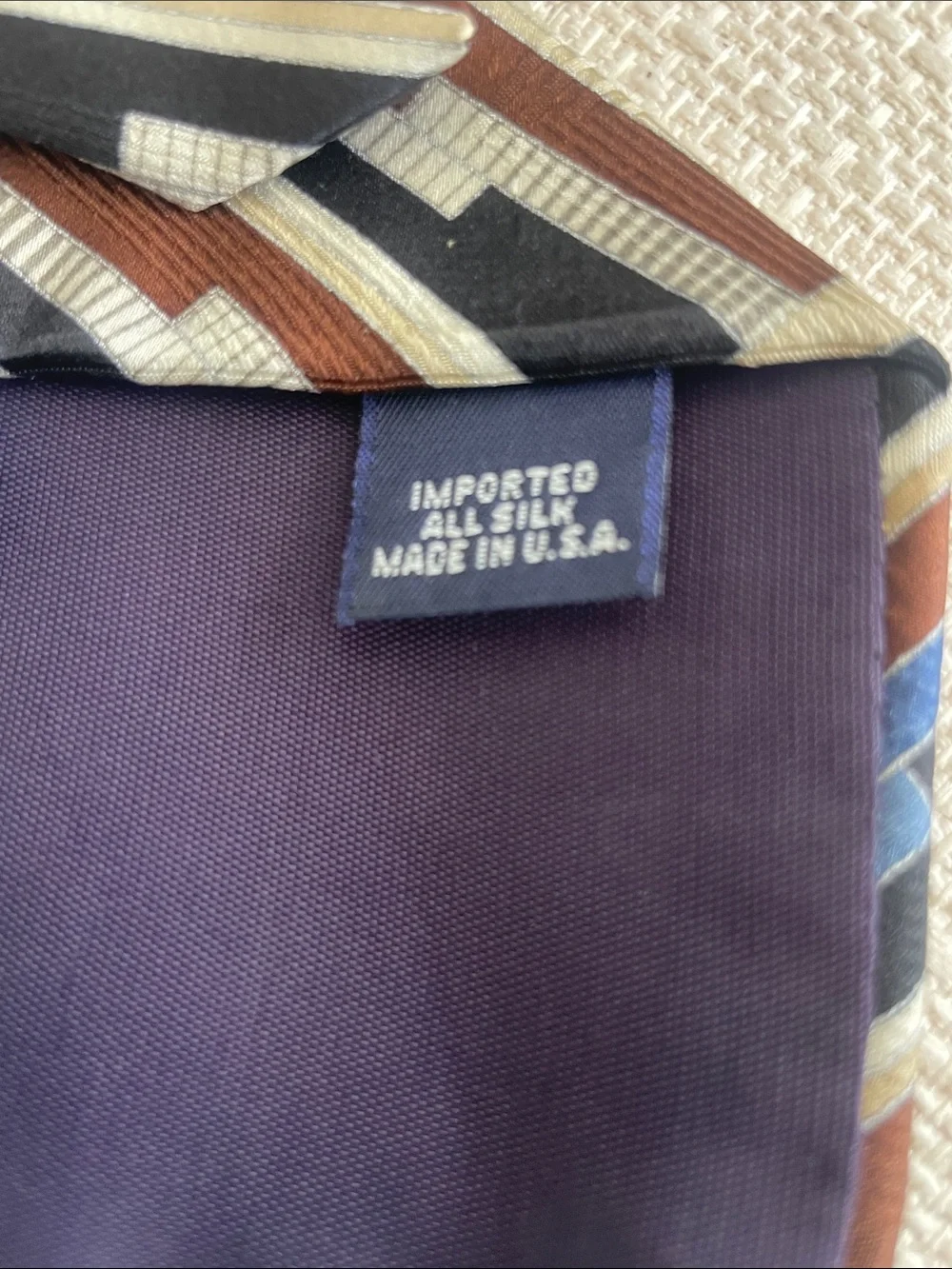 All SILK men’s tie